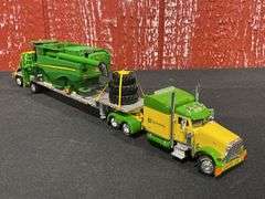 1/64 John Deere Combine Hauler