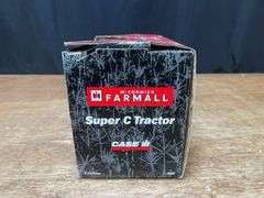 1/16 Farmall Super C NIB Ertl