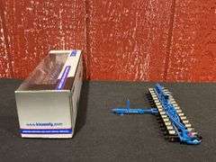 (2) 1/64 Kinze Planters SC