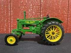 (2) 1/16 John Deere BW + G