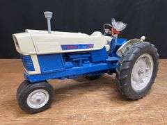 1/12 Ford 6000 Commander Hubley