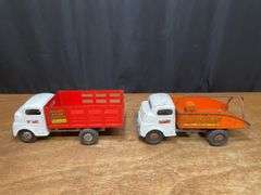 (2) Structo Trucks