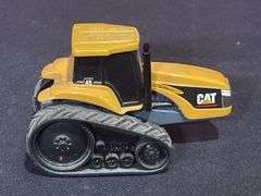 (2) 1/64 Caterpillar Challenger NIB Ertl