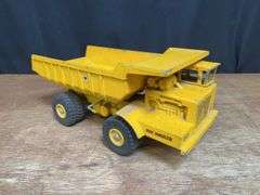 1/25 IH Payhauer Truck Ertl