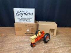 1/16 Case 800 1998 Replica NIB Ertl