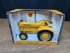 1/16 IH 660 Industrial NIB Ertl