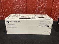 (2) 1/34 Ford + Mack Trucks 1st Gear