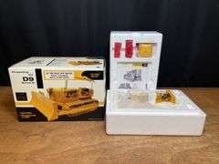 1/25 Caterpillar D9D Crawler NIB 1st Gear