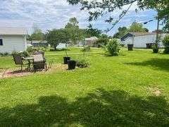 826 W England Taylorville, IL