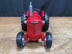 1/16 IH I-D9 1993 Farm Show NIB Ertl