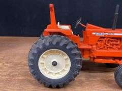 1/16 AC 220 1998 Wisconsin NIB Ertl