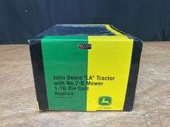 1/16 John Deere LA w/Mower NIB SC