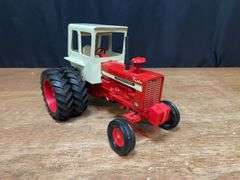 1/16 IH 1256 Ertl