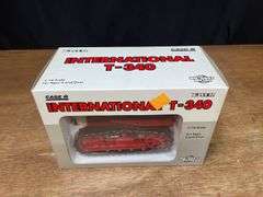 1/16 IH T-340 Crawler NIB Ertl