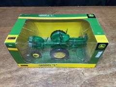 1/16 John Deere L w/Plow NIB SC