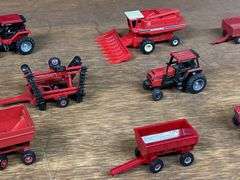 (17) 1/64 IH + Case-IH