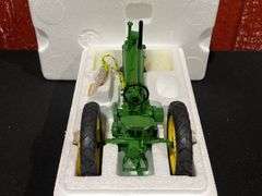 1/16 John Deere B Precision NIB Ertl