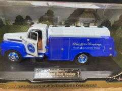 (2) Ford Trucks