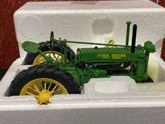 1/16 John Deere B Precision NIB Ertl