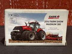 1/64 Case-IH Magnum 380 2014 Farm Show Chase NIB Ertl