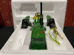 1/16 John Deere 3010 Precision NIB Ertl
