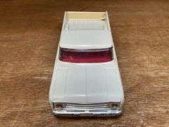 1/16 International 100 Pickup Ertl