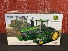 1/32 John Deere 9630T Waterloo Employee NIB Ertl