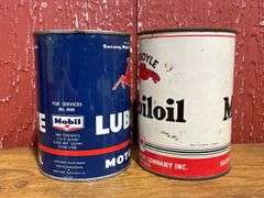 (4) Mobiloil Cans + Crate Lid