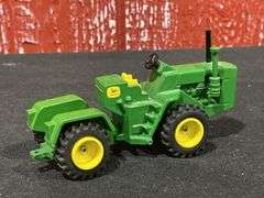 1/43 John Deere 8010 1994 Plow City NIB SC