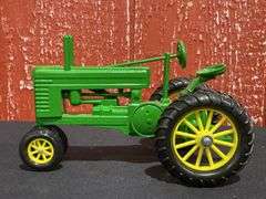 (2) 1/16 John Deere BW + G