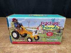 1/16 IH Cub Fox Fire Friends NIB Ertl