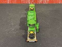 1/64 John Deere Combine Hauler