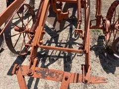 Allis Chalmers 2 Bottom Pull Type Plow