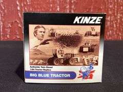 1/64 Kinze Big Blue NIB SC