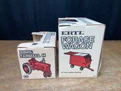 (2) 1/16 Farmall H + IH Forage Wagon NIB Ertl