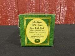 1/25 John Deere 1957 Chevy Truck Bank NIB Ertl