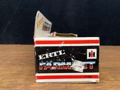 (3) 1/64 IH + Case-IH NIB Ertl