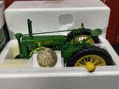 1/16 John Deere B Precision NIB Ertl