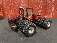1/32 Case-IH Steiger 535 2010 Farm Show Red Chrome NIB Ertl