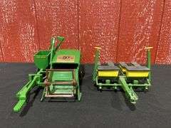 (2) 1/16 John Deere 12A Combine + Corn Planter Ertl