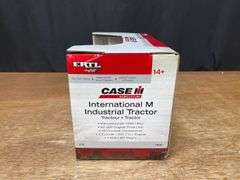 (2) 1/16 IH M Industrial NIB Ertl
