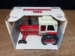 1/16 IH 1456 NIB Ertl
