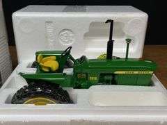 1/16 John Deere 3010 Precision NIB Ertl