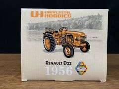 1/16 Renault D22 NIB UH