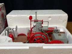 1/16 John Deere Froelich Millennium NIB Ertl