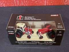 1/64 IH 1466 + 1468 40th Anniversary Set NIB Ertl