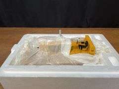 1/25 Caterpillar D9D Crawler NIB 1st Gear