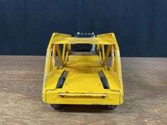 (2) IH Transtar NASCAR + Car Hauler Semis Ertl