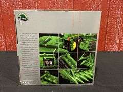 1/32 John Deere 9750 STS Combine Precision NIB Ertl