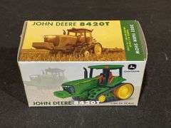 1/64 John Deere 8420T 2002 Farm Show NIB Ertl